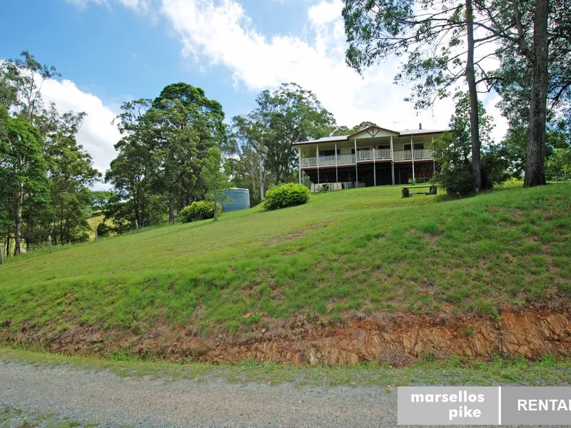 7 acres on Mount Mee!