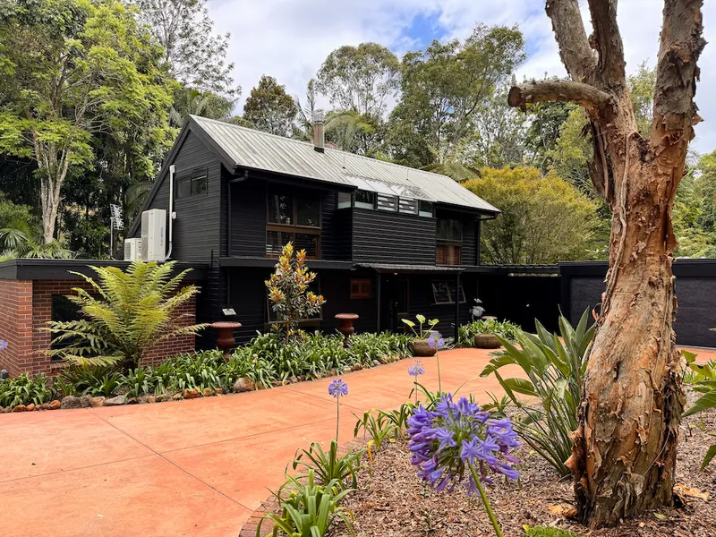 Beacon Lodge - An Unique Architectural Retreat