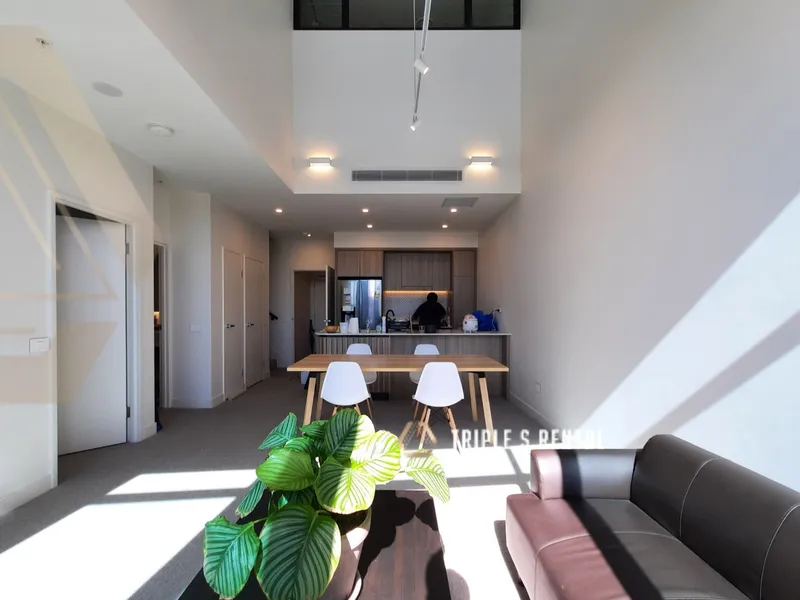 Two bedroom+Study, potential 3 bedroom& Townhouse style& Big courtyard& Nearly Brand new& Furnished/Unfurnished options&Classic Japanese design