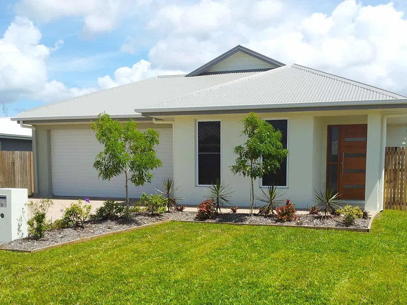 Beautiful Modern Home + Large Media Room - AVAILABLE NOW!!