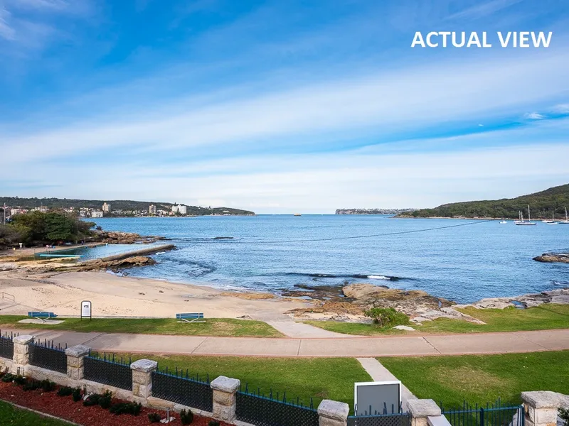 Luxury Apartment in Waterfront Location