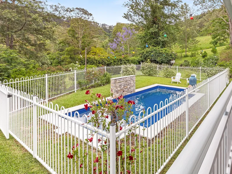 SMALL ACREAGE BLOCK - 4129m2 (just over an Acre)