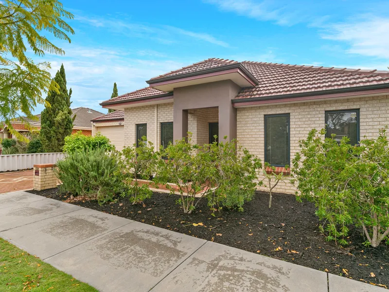 QUALITY LOW MAINTENANCE LIVING, SURROUNDED BY CONVENIENCE!!