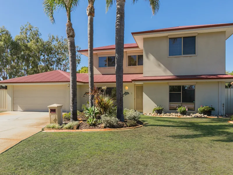 Massive Family Home With The Works