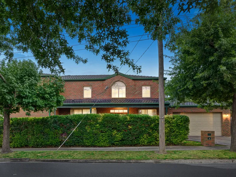 Spacious Family Home close to Greythorn Primary School!