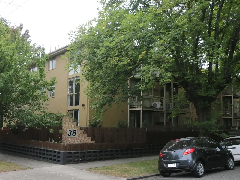 Modern&Location