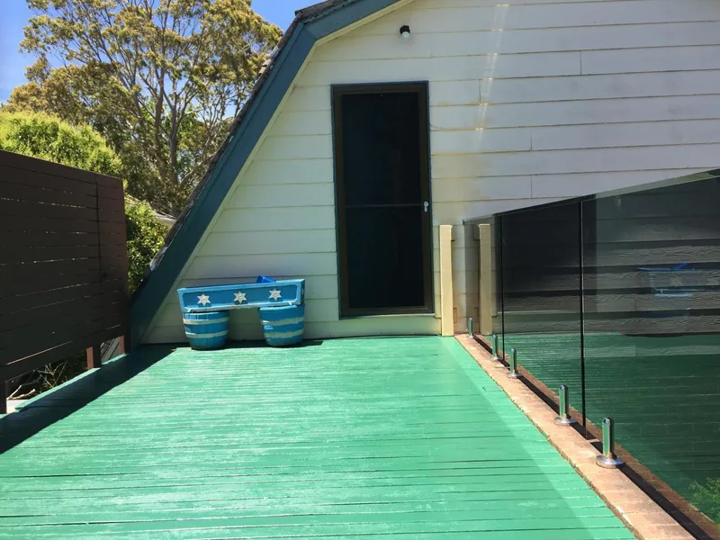 Designer light filled townhouse in the heart of Murrumbeena