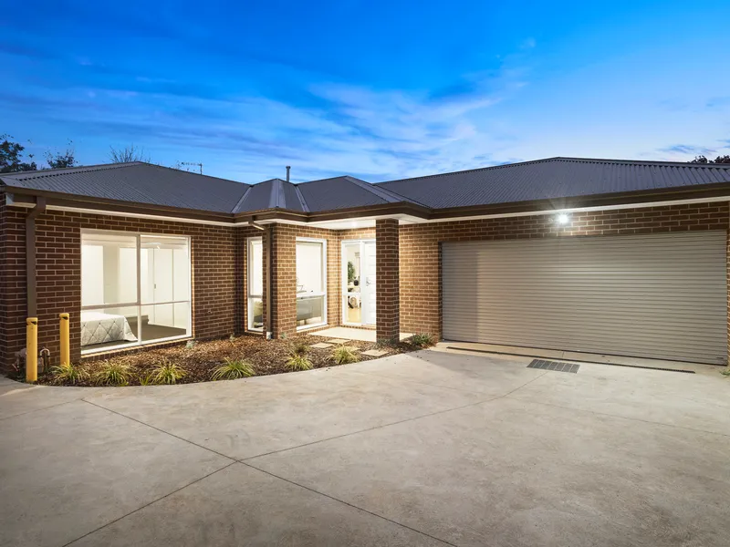 Single-Level Ease in the Ringwood Secondary College Zone