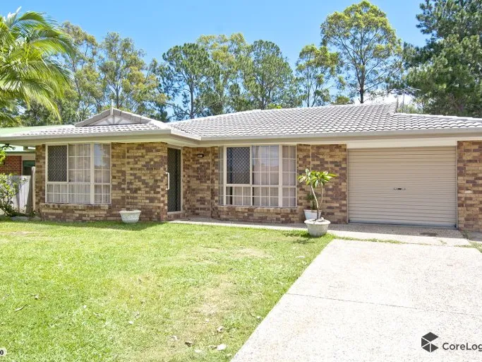 5 Bedroom House Close to Schools & Shops