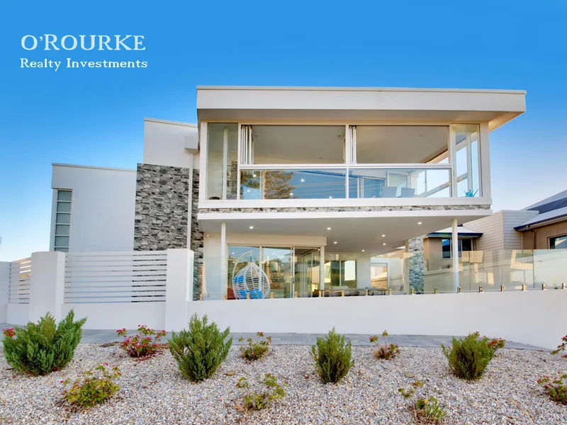 NEW TO MARKET * MODERN LUXURY BEACH FRONT RESIDENCE