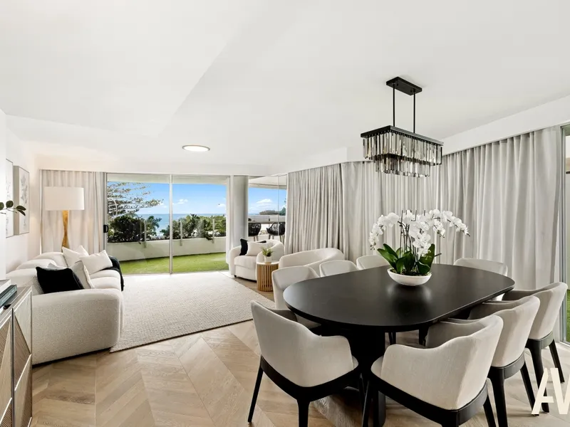 Mooloolaba Magnificence, ONE of a Kind!