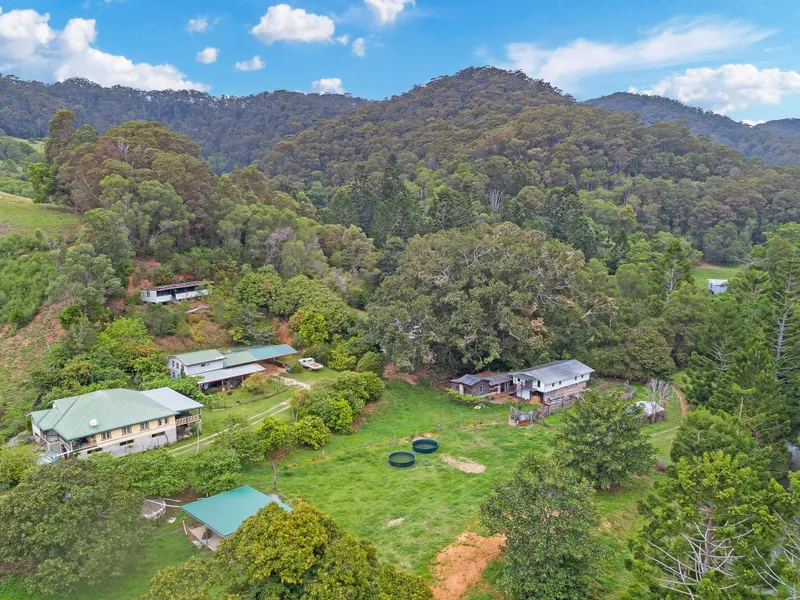 Large 200 acre Coastal Retreat