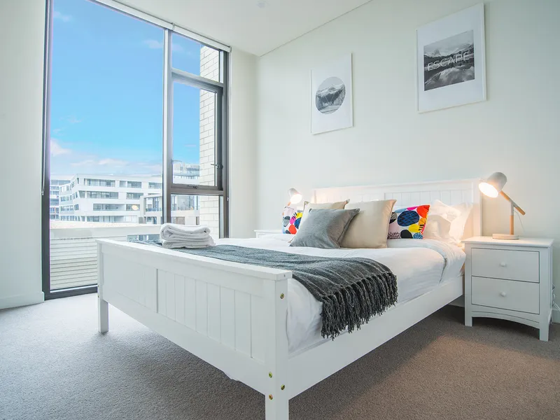 FURNISHED APT Perfectly located modern brand new one bedroom apartment with large lounge and private garden view balcony!!! RENT FROM 6 MONTHS 