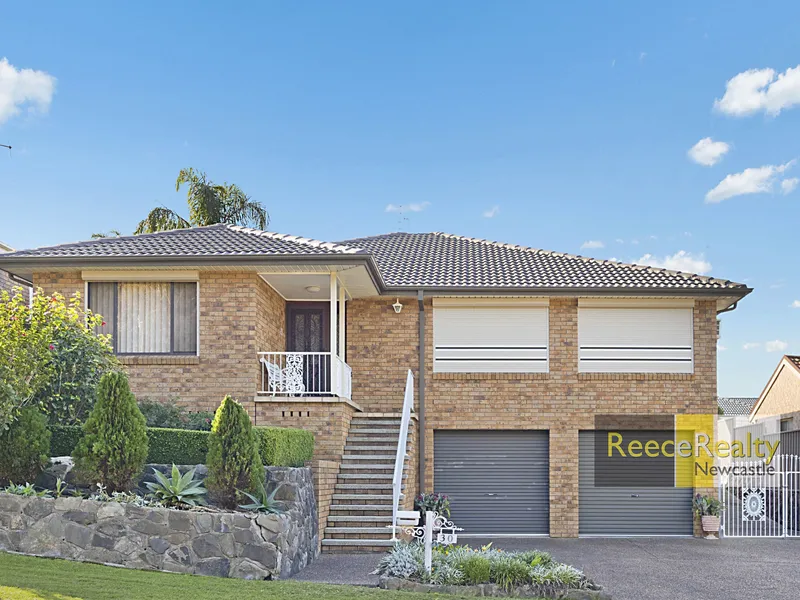 Stylish Brick and Tile Home *FIRST OPEN Saturday 31st July - 12.30 to 1.00pm* COVID-19 safety protocols apply