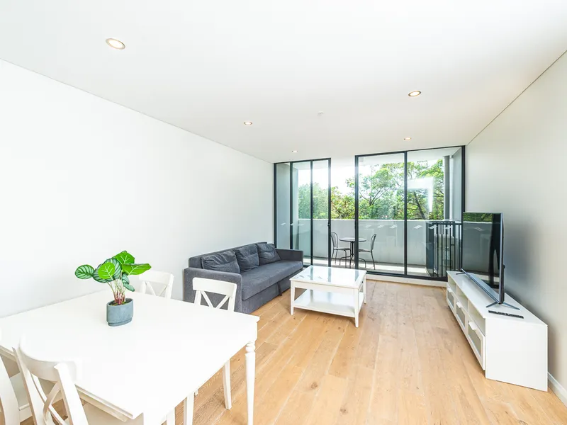 Brand New Oversize 2 Bedroom Apartment with Large courtyard Now Selling