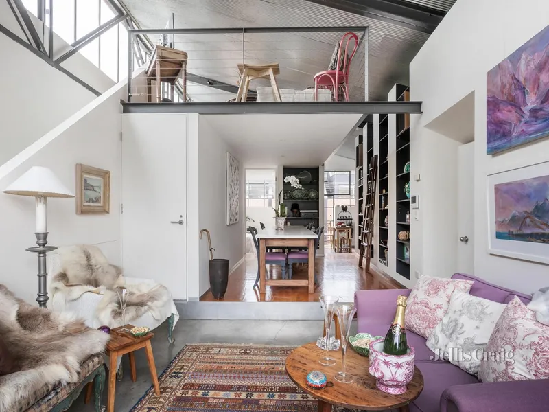 Super stylish warehouse conversion