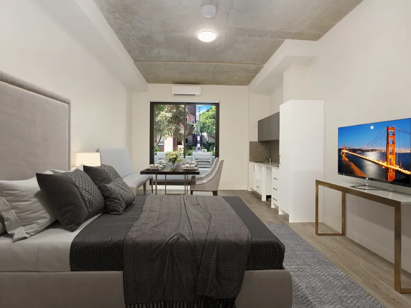 Multiple Studios Availablle! **2 WEEKS FREE RENT**