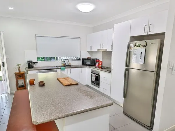 BEAUTIFUL HOME - WON'T LAST LONG!!!!