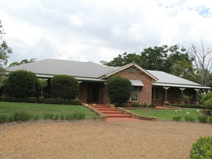 Your Dream Home Awaits - Acreage Living - 5 Bed - 3 Bath - 3 Living - Study