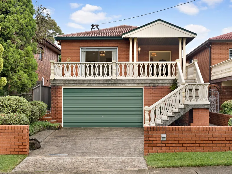 Outstanding Family Residence, Full Brick Construction, Two Levels, In-Law Accommodation/Rental Opportunities & Minutes To Hurstville CBD.