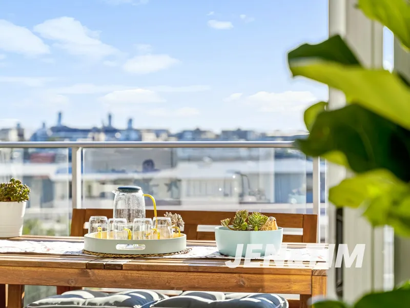 200 SQM ON TITLE | WATER GLIMPSES | WHISPER QUIET