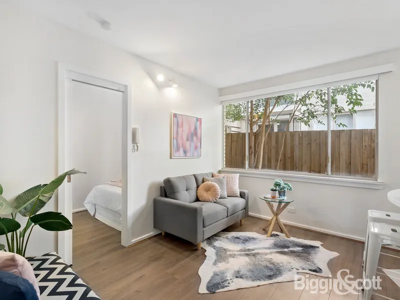 ONE BEDROOM APARTMENT IN LEAFY HAWTHORN!
