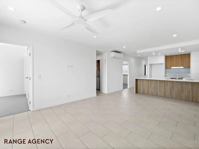 Near new two bedroom apartment in prime Noosaville location