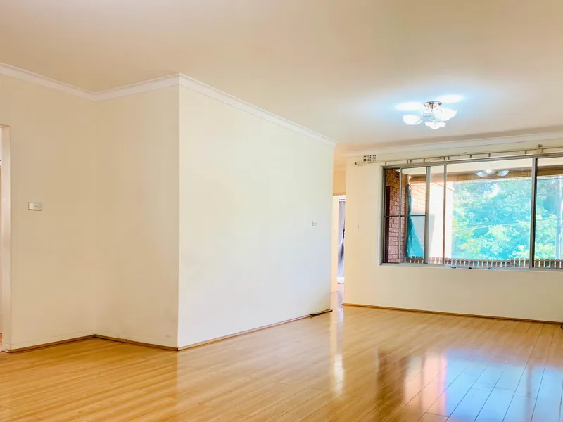 Short Walks To Station Convenient Location