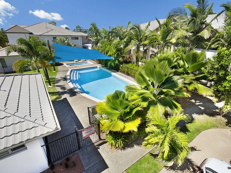 APARTMENT IN SOUGHT AFTER LOCATION