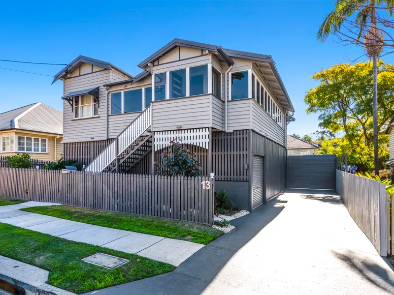 Prime Residential Property with Commercial Office approval. Character homes neighbourhood, opposite Milton commercial precinct, Suncorp Stadium 230 m