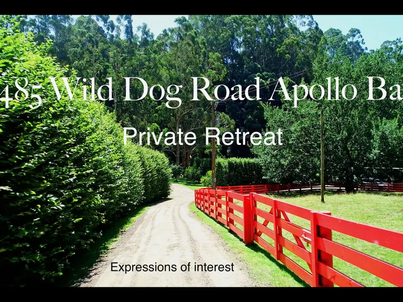 PRIVACY, STYLE, COMFORT & EXCEPTIONAL NATURAL BEAUTY