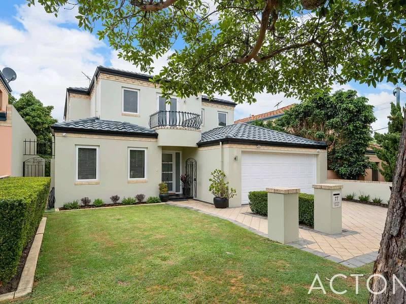 THE ULTIMATE FAMILY HOME & LIFESTYLE