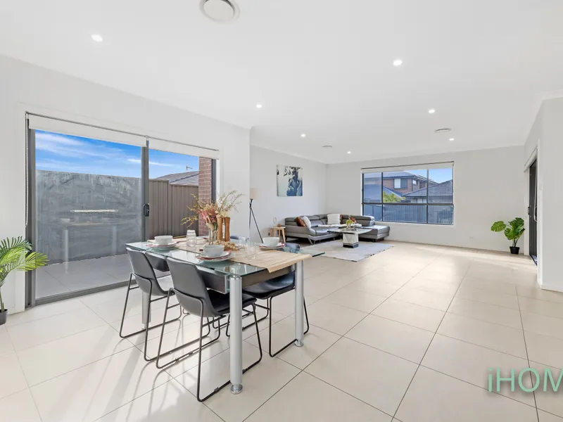 Great family home in Premium Altrove Estate, Facing Altrove Hilltop Park!