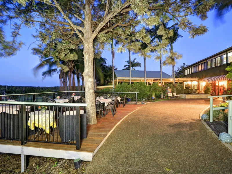 Childers, Something Special, Huge price drop, “Vintners Secret” $995000, Cellar door sales, café, wedding venue and accommodation.