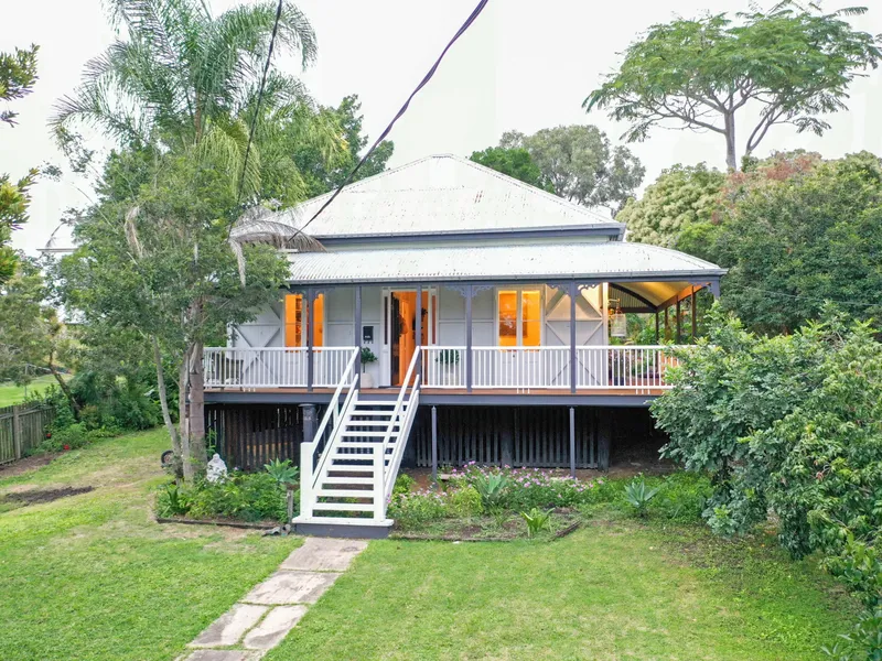 Beautiful Family Home, A True Classic