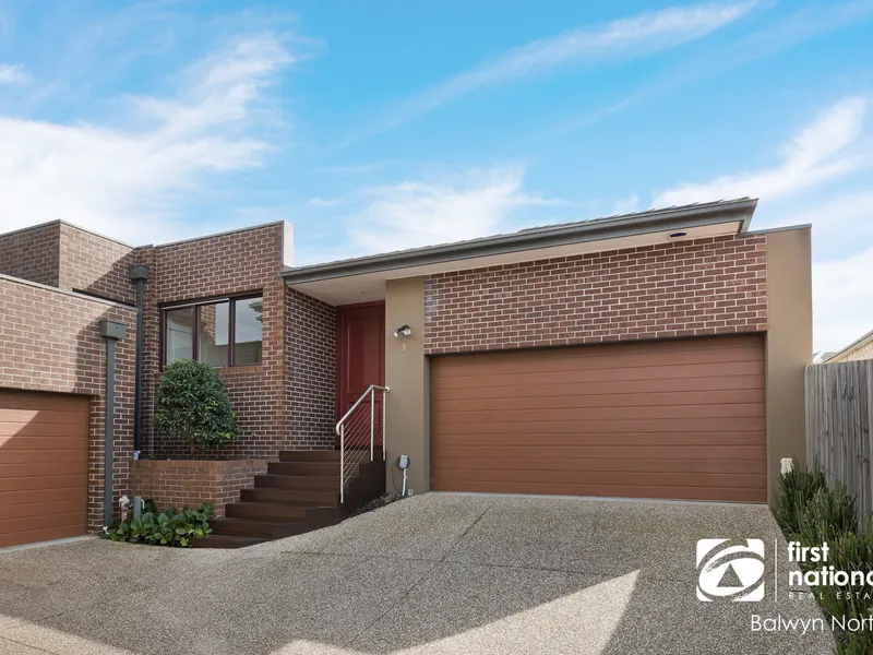 Single Level Executive Living