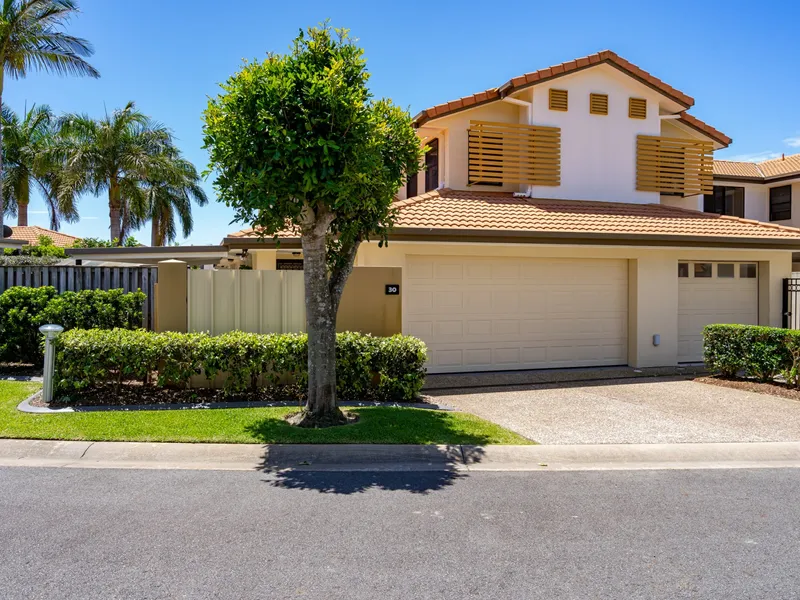 Arguably The Best Townhouse in Palm Meadows by Position and Feature Offerings