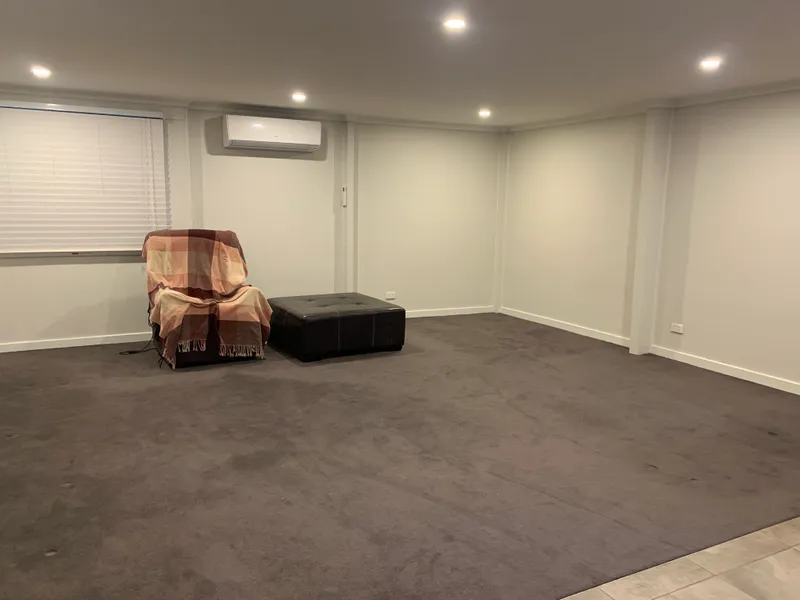 Modern well appointed I bedroom unit