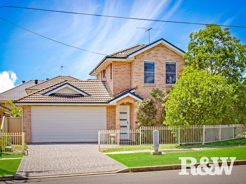 Ultra Modern 3 Bedroom Home