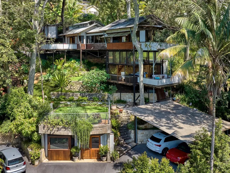 West Head House - An Iconic Pittwater Retreat