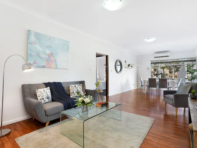 Wonderfully spacious apartment in prized location