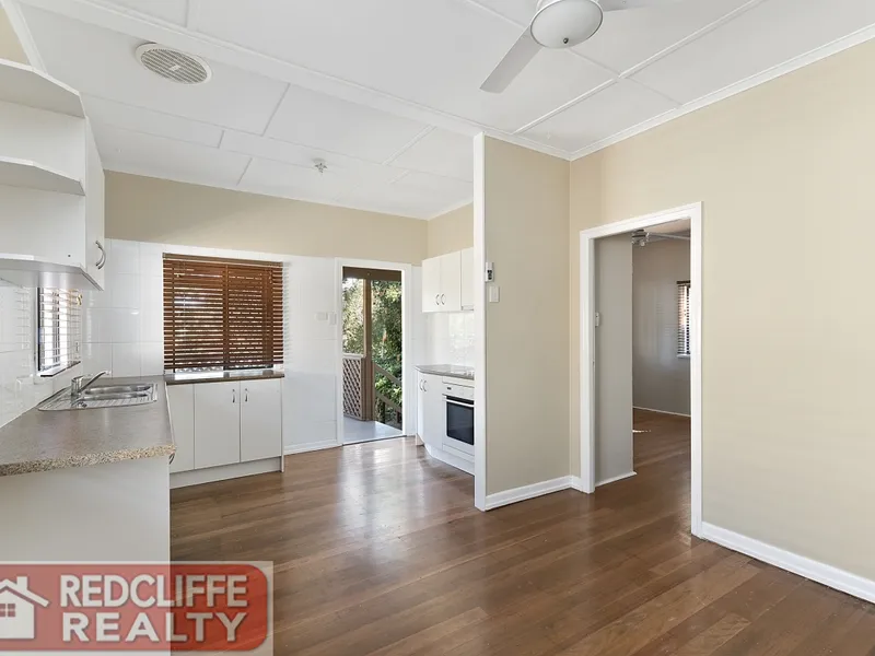 Fantastic Location - Walk to Water