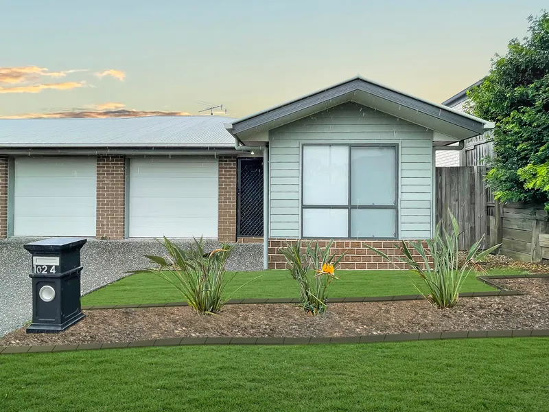 SPACIOUS DUPLEX NOT TO BE MISSED!