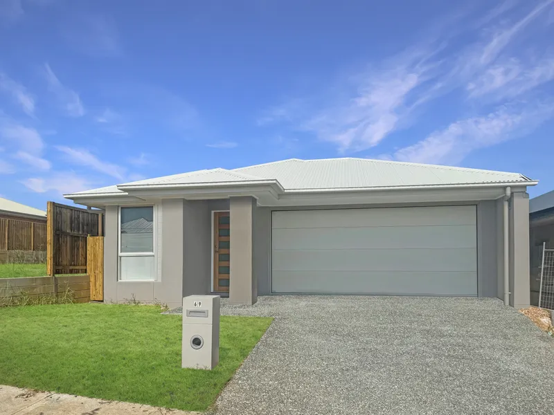 Modern Family Elegance Meets Convenient Lifestyle in Ripley