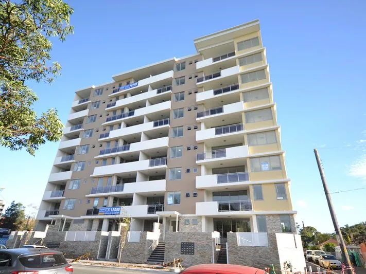 2 Bedroom Apartment next to Water & Park