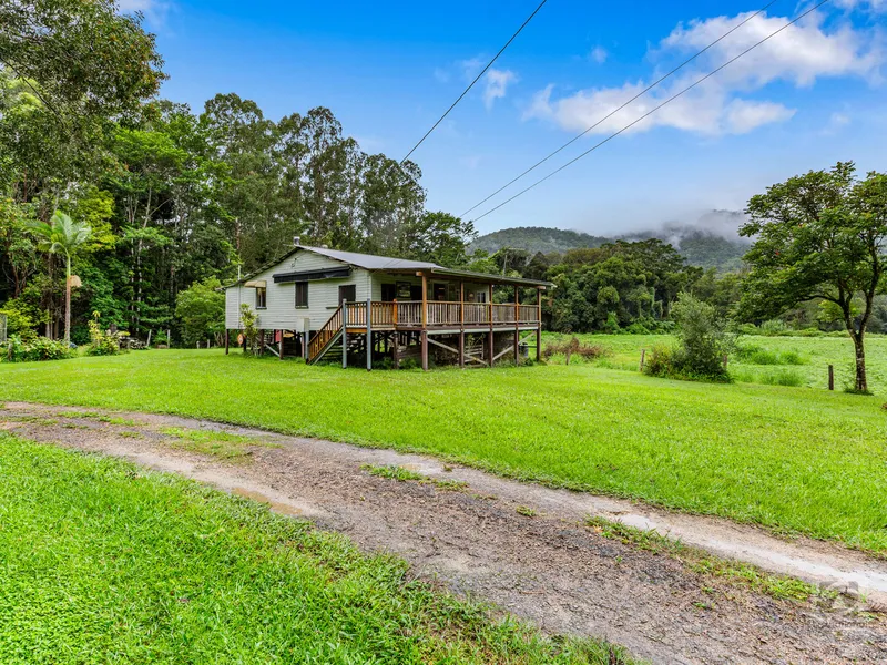 Set on the Banks of Tweed River