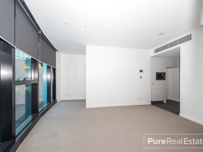 Luxurious and Lavish Lifestyle Awaits in this Skytower Apartment