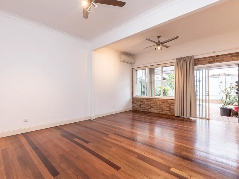 Spacious freestanding home with garage and self contained studio