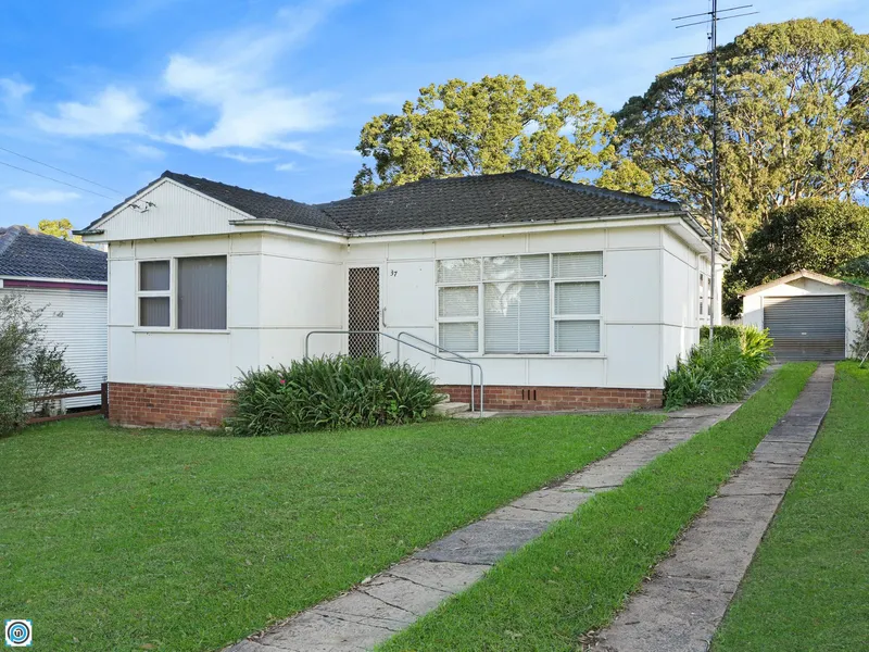 Large Level Block, Ready For Renovation or Develop