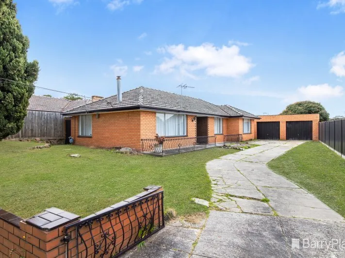 LOW MAINTENANCE, READY FOR YOUR FRESH START OR INVEST WITH EASE